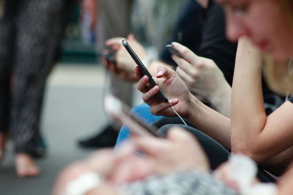 Firma w social mediach